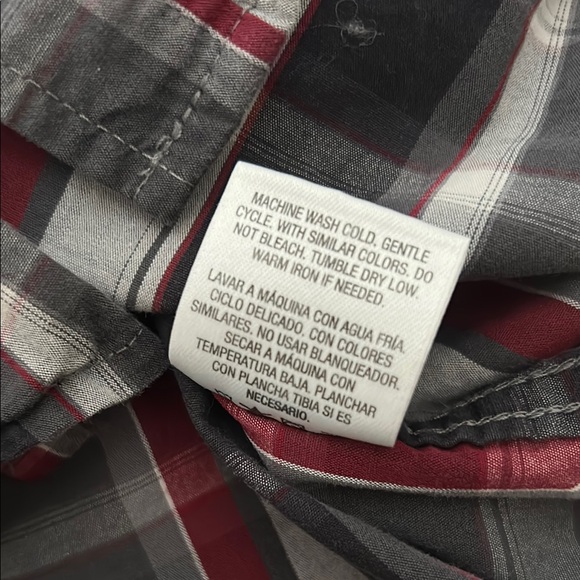 Canyon River Blues Boys Red and Gray Plaid Button Down Dress Shirt Two Pocket - Picture 6 of 6